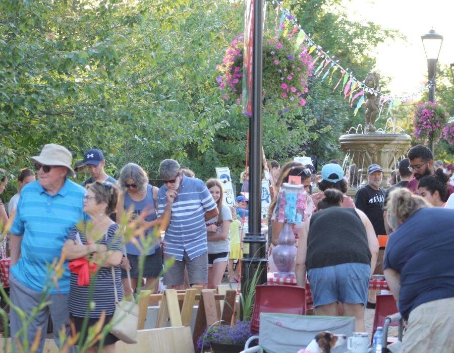 Sunset Market